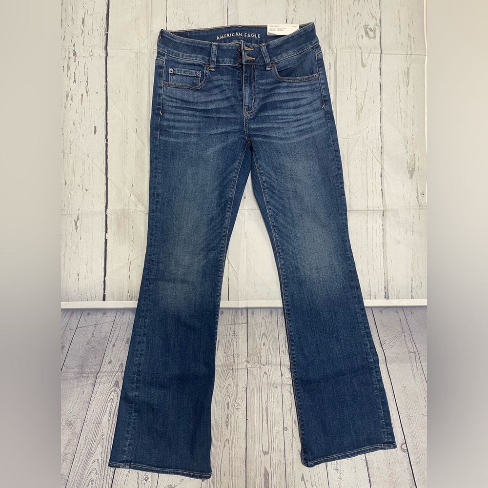 NWT American Eagle Low Rise Artist Flare Size 6